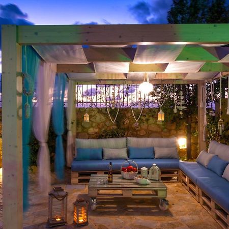 Azzuro Villa With Private Pool By Estia Херсонисос Екстериор снимка
